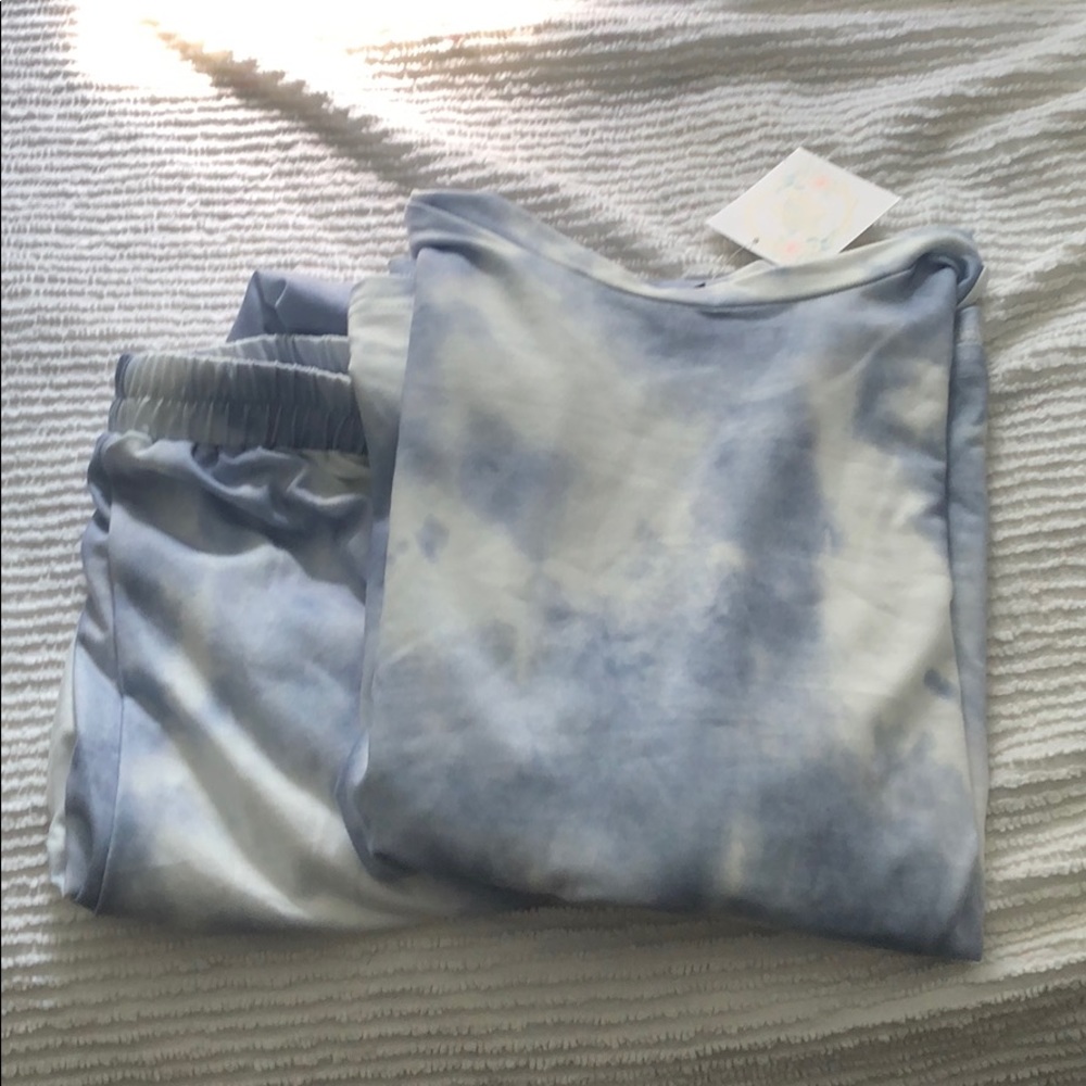 🆕 Grey tie dye lounge set